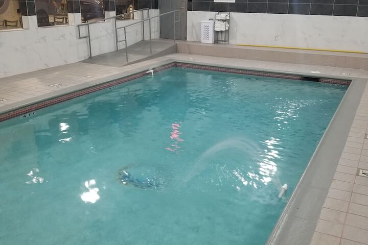 Pool 22 of 117