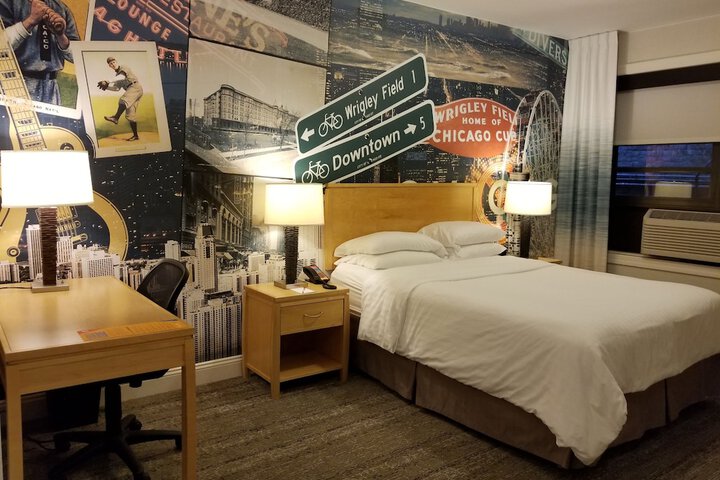 Room 32 of 40