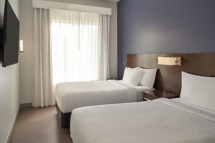 Room 48 of 72