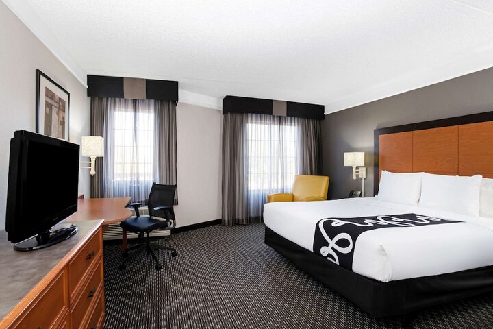 Room 20 of 29