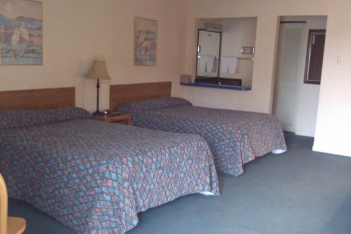 Room 21 of 37
