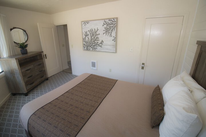Room 56 of 117