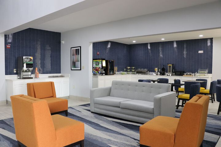 Hotel Interior 8 of 22