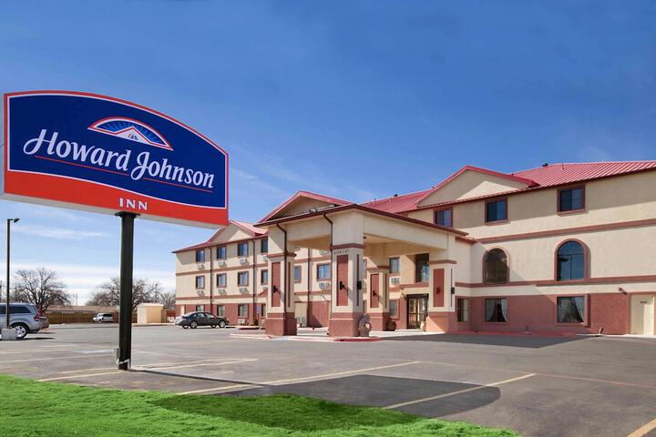 Hotel 3 of 48