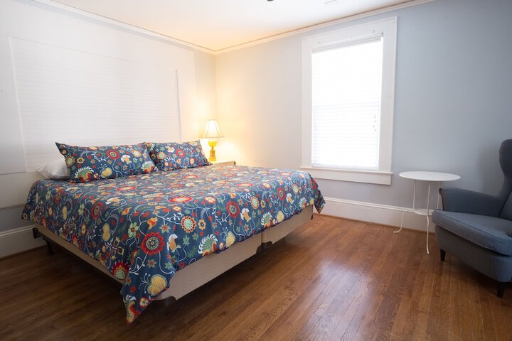Room 36 of 62