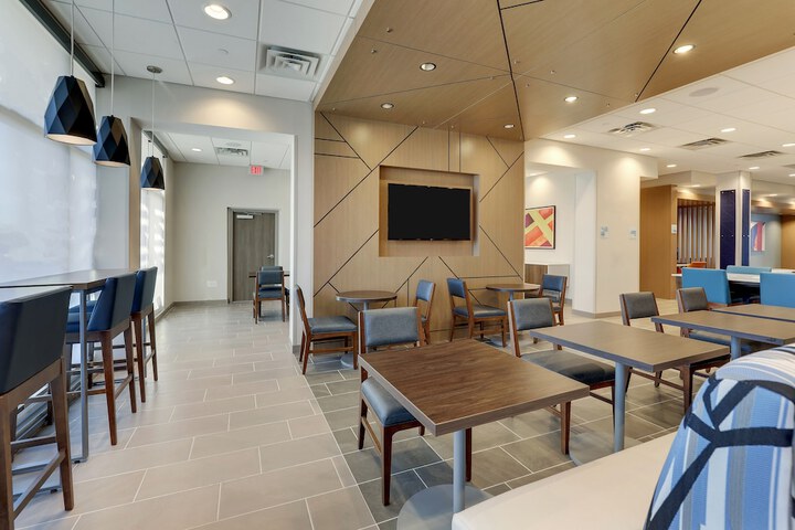 Hotel Interior 15 of 48