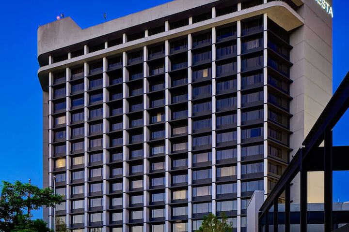 Hotel 3 of 64