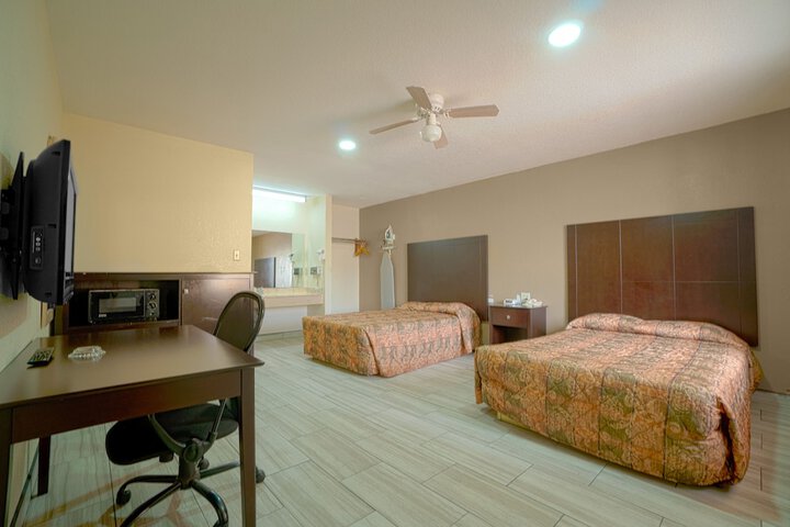Room 22 of 70