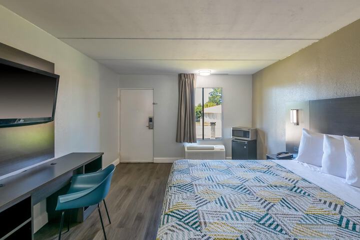 Motel 6 Stockbridge GA – Hwy 138 W