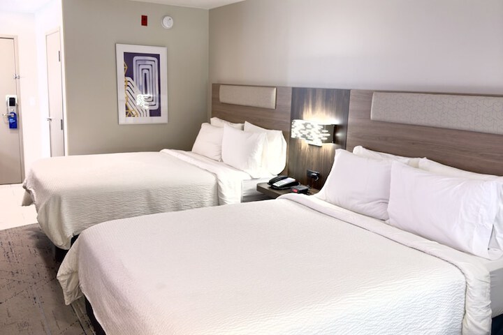 Holiday Inn Express & Suites Sandy - South Salt Lake City by IHG