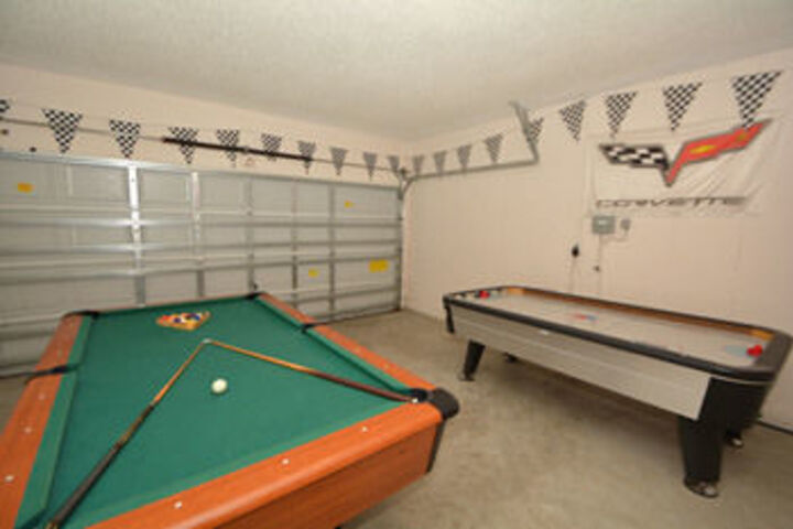 Rent a Villa Eagle Management Davenport