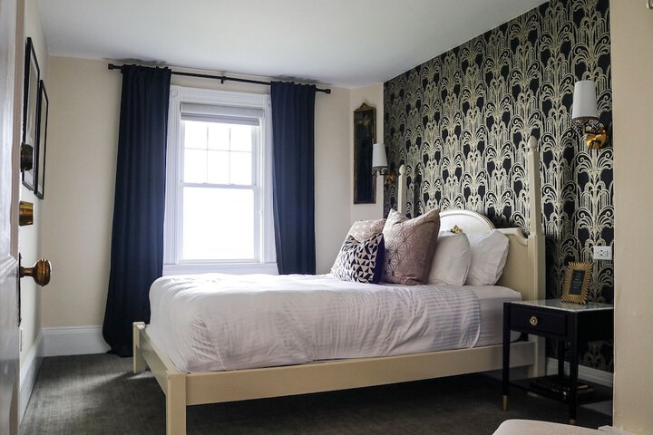 Emerson Inn
