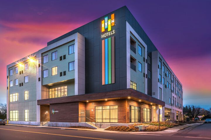 Hotel 6 of 78