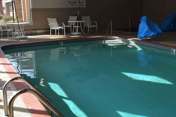 Pool 8 of 51