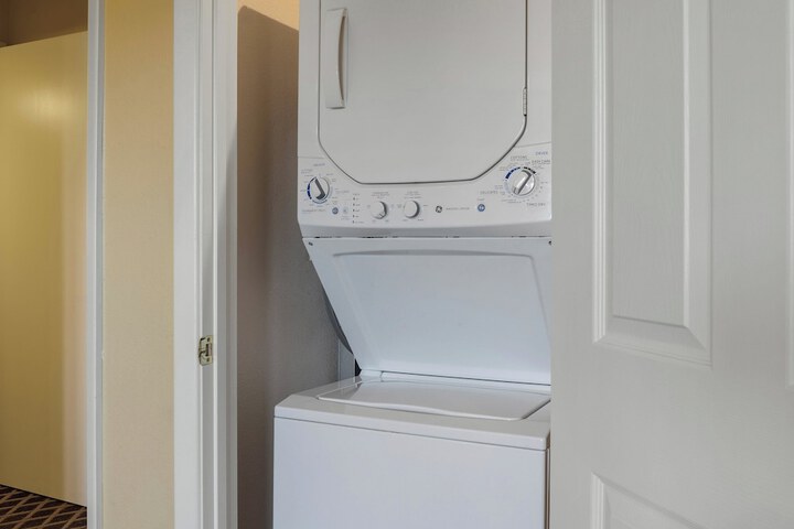 Laundry 97 of 105