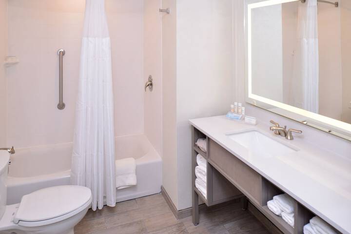 Hilton Garden Inn Little Rock Downtown