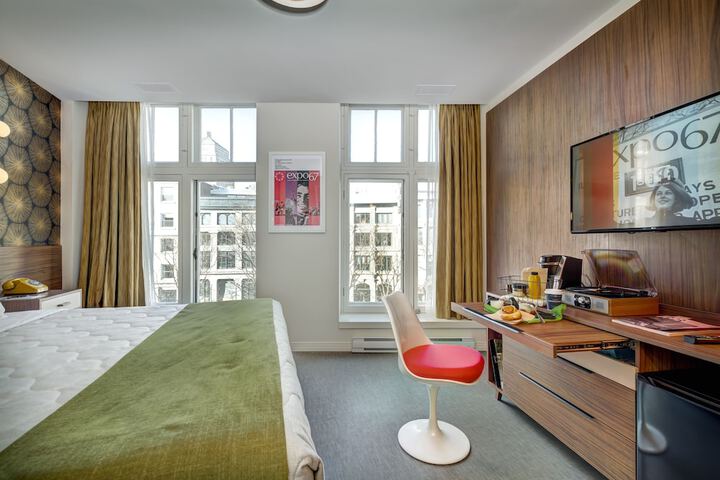 Room 14 of 40