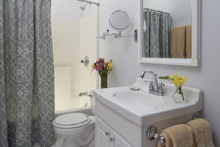 Brewster House Bed & Breakfast