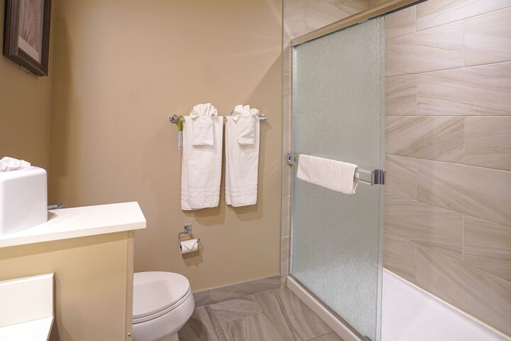 Fairfield Inn & Suites by Marriott Airdrie