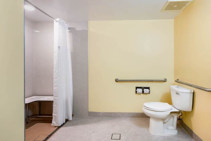 Room 19 of 23