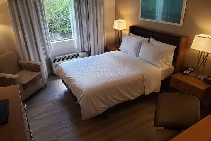 Room 38 of 56