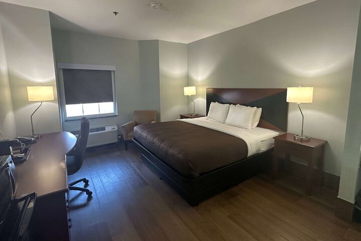 Room 9 of 22