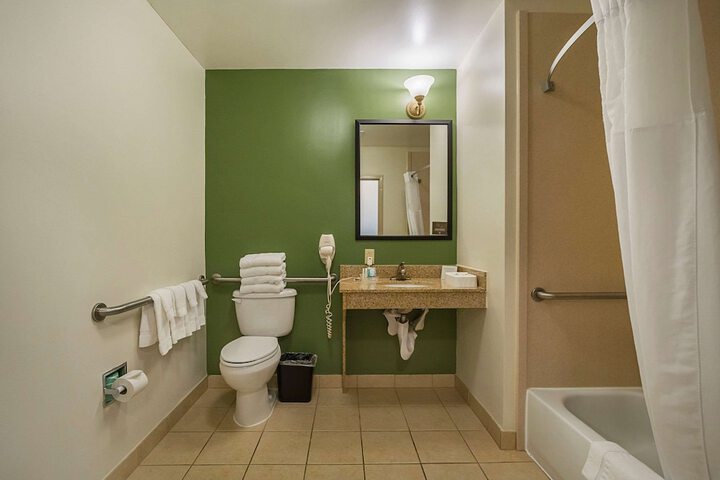Sleep Inn & Suites Manchester near Arnold AFB