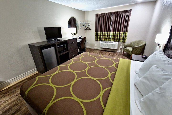 Super 8 by Wyndham Goodyear / Phoenix Area