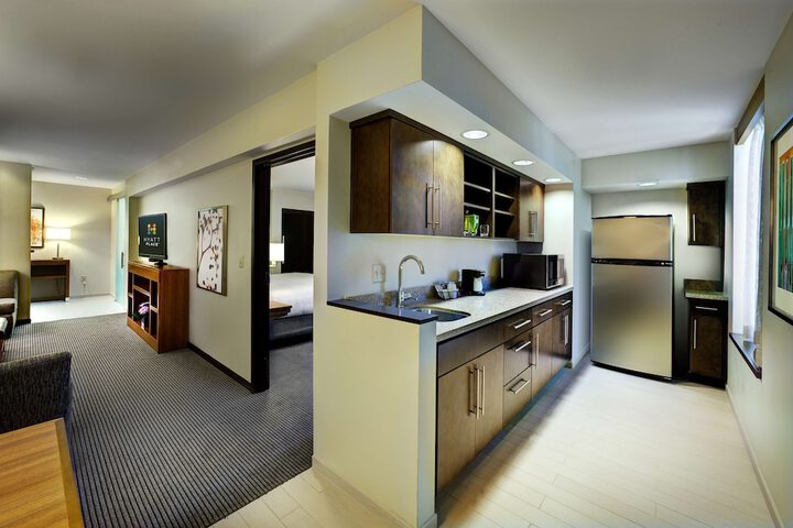 Room 9 of 29