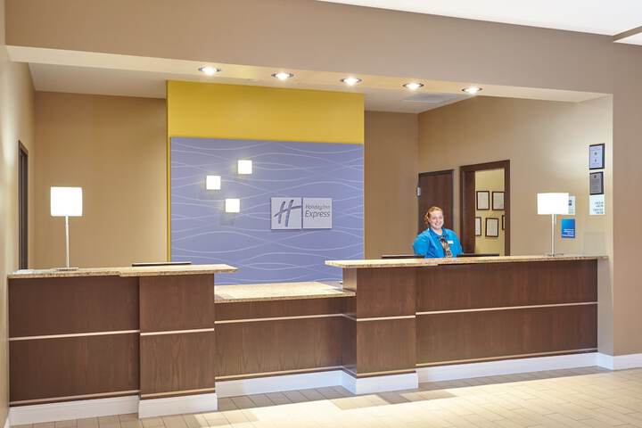 Hotel Interior 11 of 40