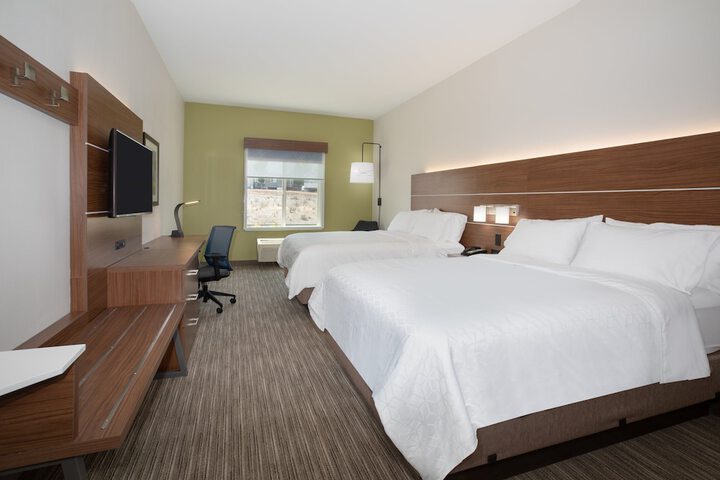 Room 16 of 44