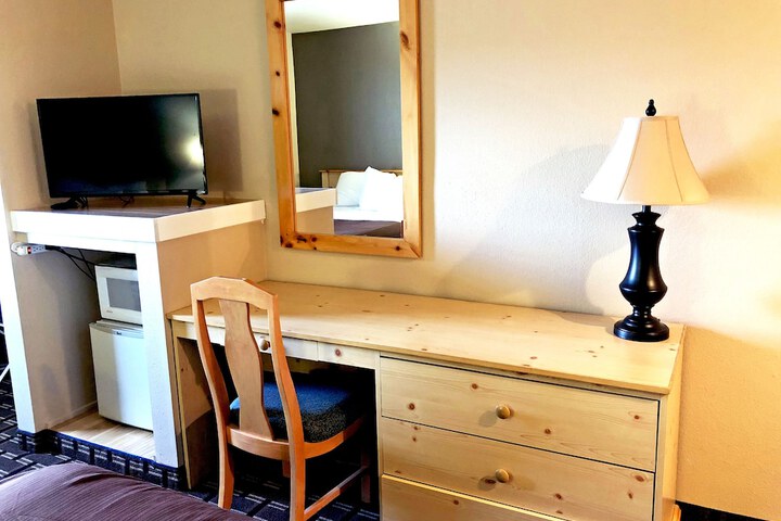 Room 15 of 39