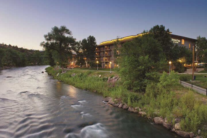 Hotel 2 of 55