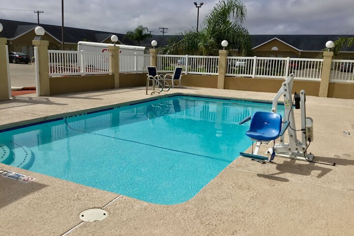 Pool 7 of 47
