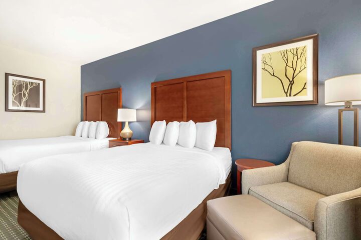 Room 14 of 38