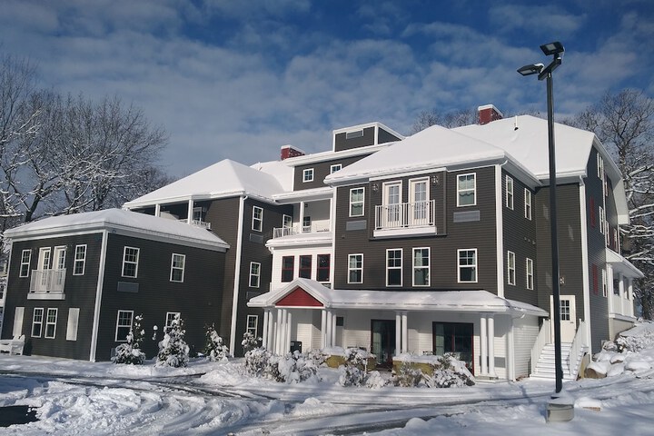 Hotel 4 of 88
