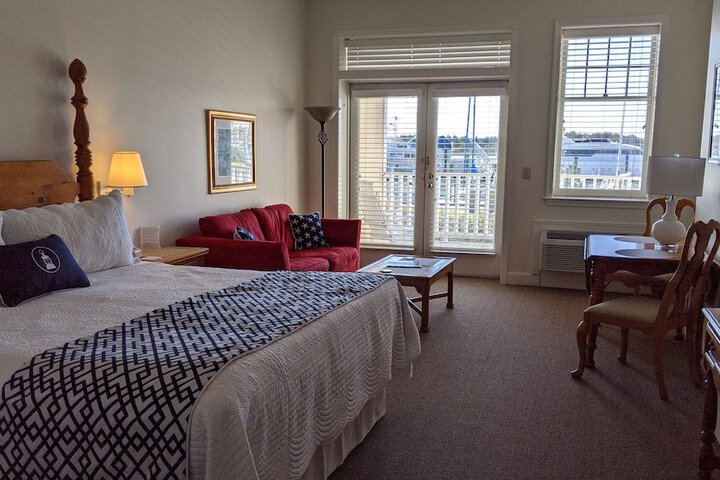 Room 32 of 36