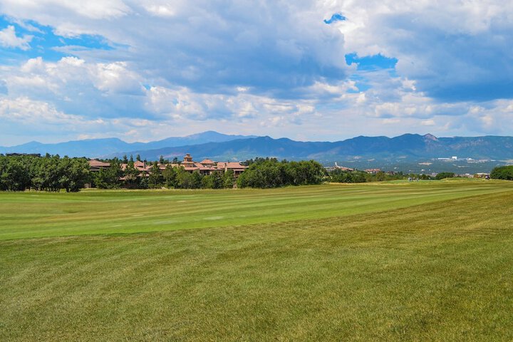 Flying Horse Resort & Club