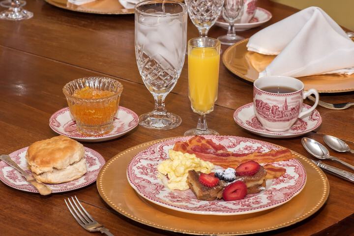Breakfast/Coffee Service 51 of 63