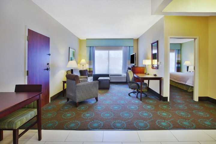 Room 15 of 42