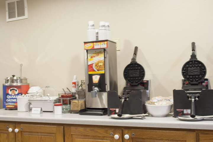 Breakfast/Coffee Service 53 of 58