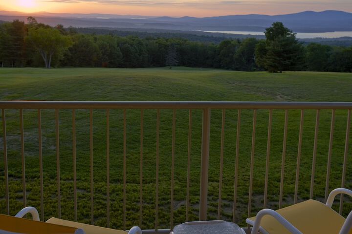 Steele Hill Resorts