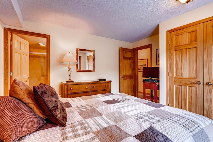 Room 51 of 72