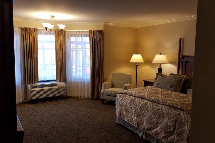 Room 26 of 62
