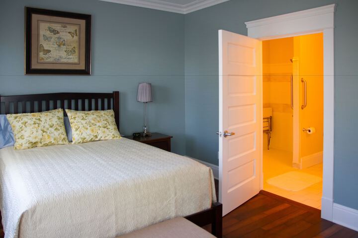 Wishmaker House B & B