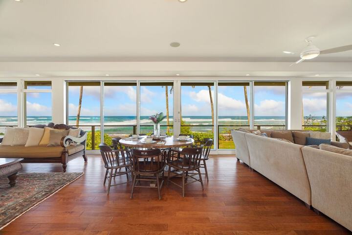 King Hale 4 Bedroom Home by RedAwning