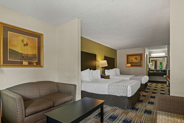 Best Western Windsor Suites