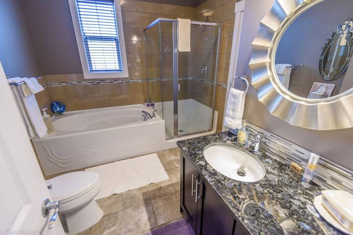 Brookside Inn Boutique Hotel