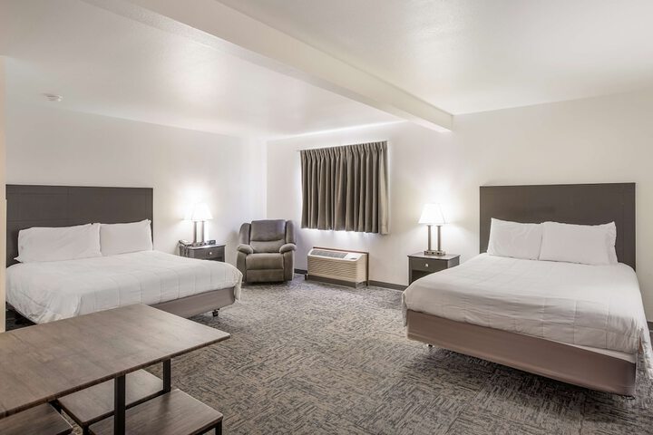 Room 20 of 37