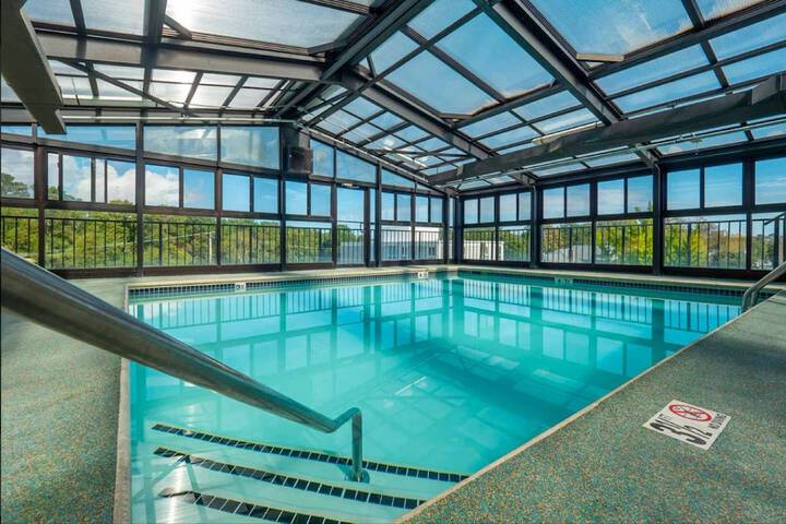 Pool 12 of 76